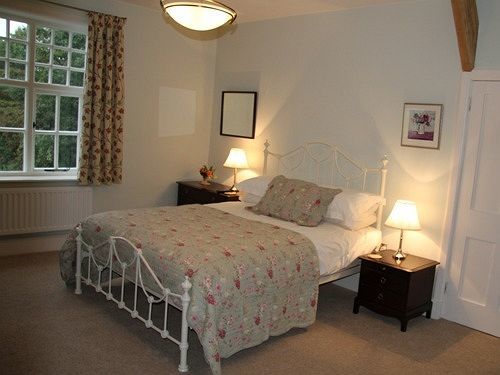 New Hall Farm Ellesmere Port Buitenkant foto